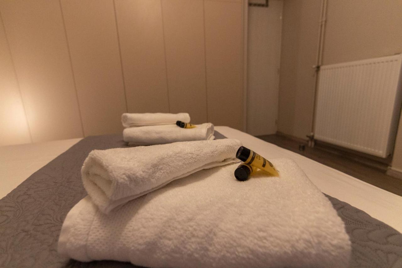 Luxury Apartment 10' From The Center! Atene Esterno foto