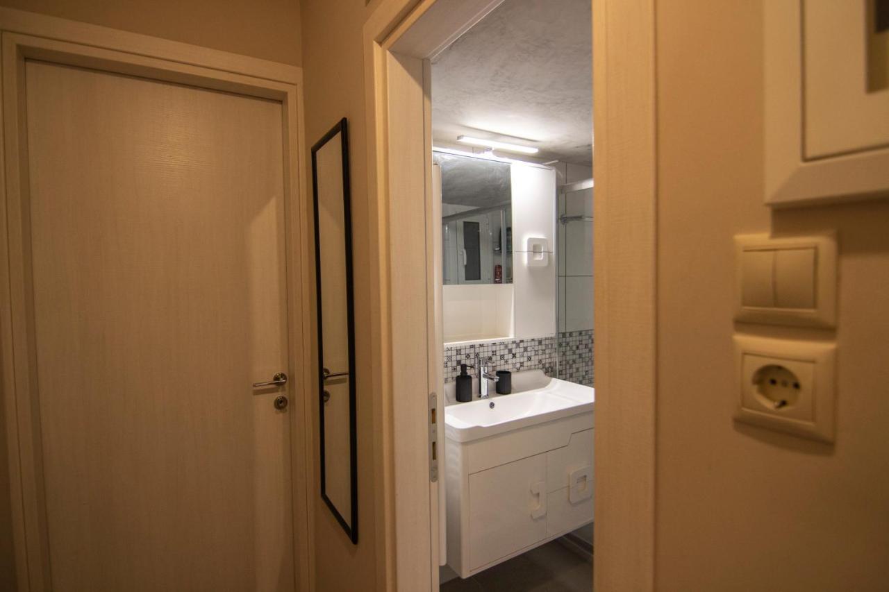 Luxury Apartment 10' From The Center! Atene Esterno foto