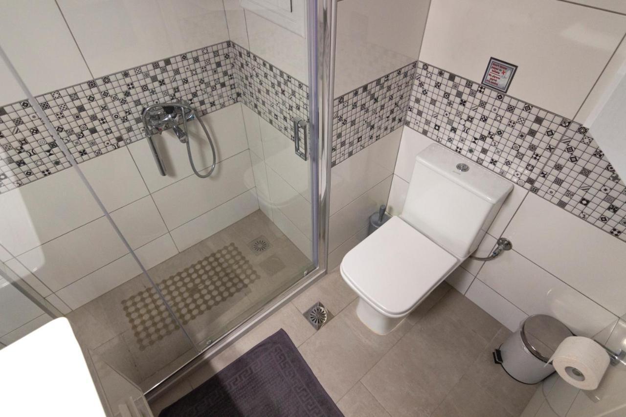 Luxury Apartment 10' From The Center! Atene Esterno foto